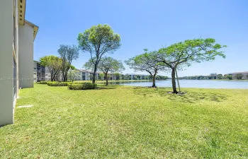 This lakeview suite is on the second floor with a private balcony. We have access to amenities such as the pool and clubhouse, plus we are in a private setting for our safety and comfort.