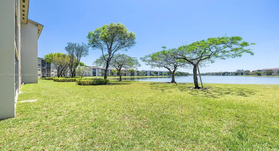 This lakeview suite is on the second floor with a private balcony. We have access to amenities such as the pool and clubhouse, plus we are in a private setting for our safety and comfort.