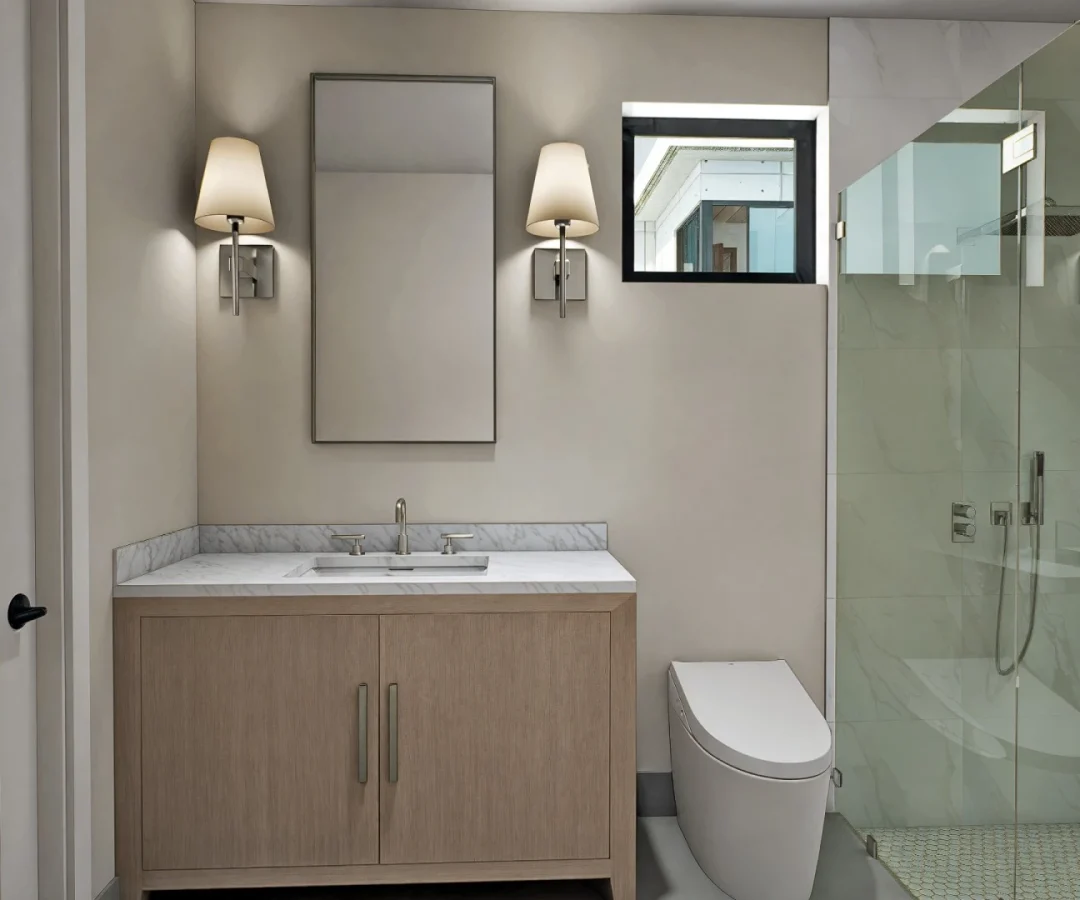 BATHROOM #5